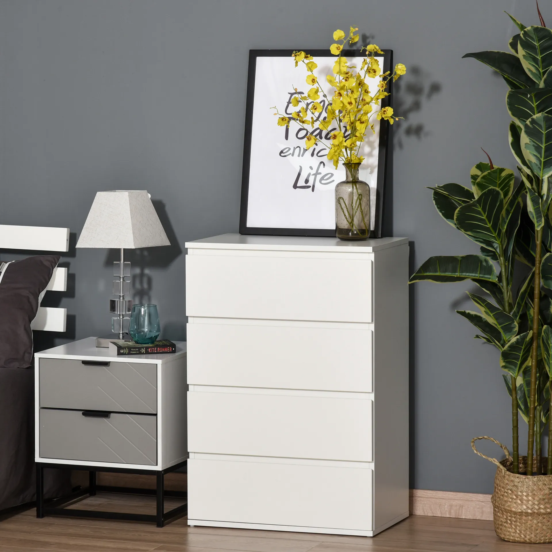 HOMCOM White 4-Drawer Chest of Drawers – Stylish & Functional Storage Solution for Bedroom & Living Room