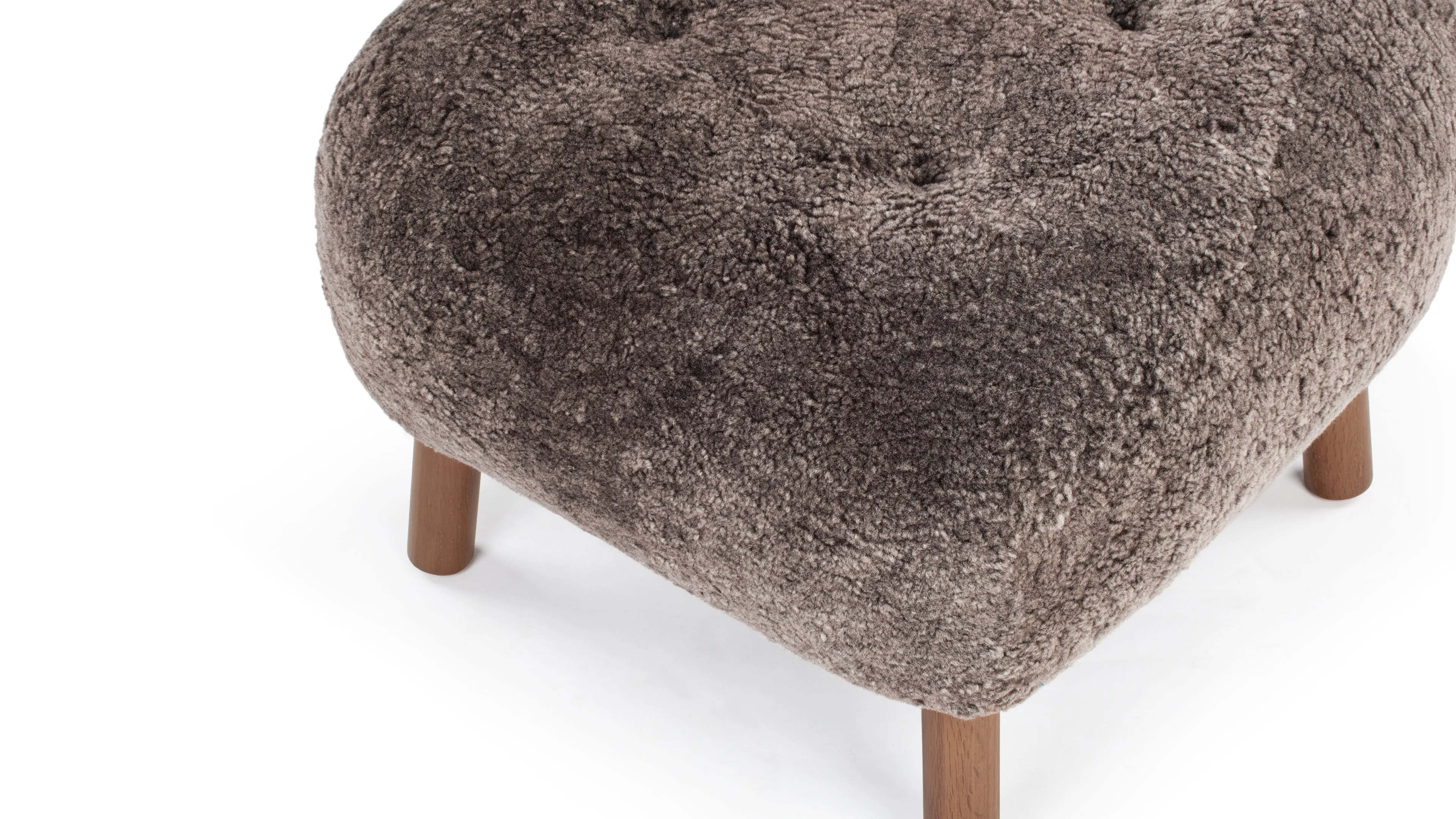 Petra - Petra Ottoman, Frosted Coco Luxe Sheepskin